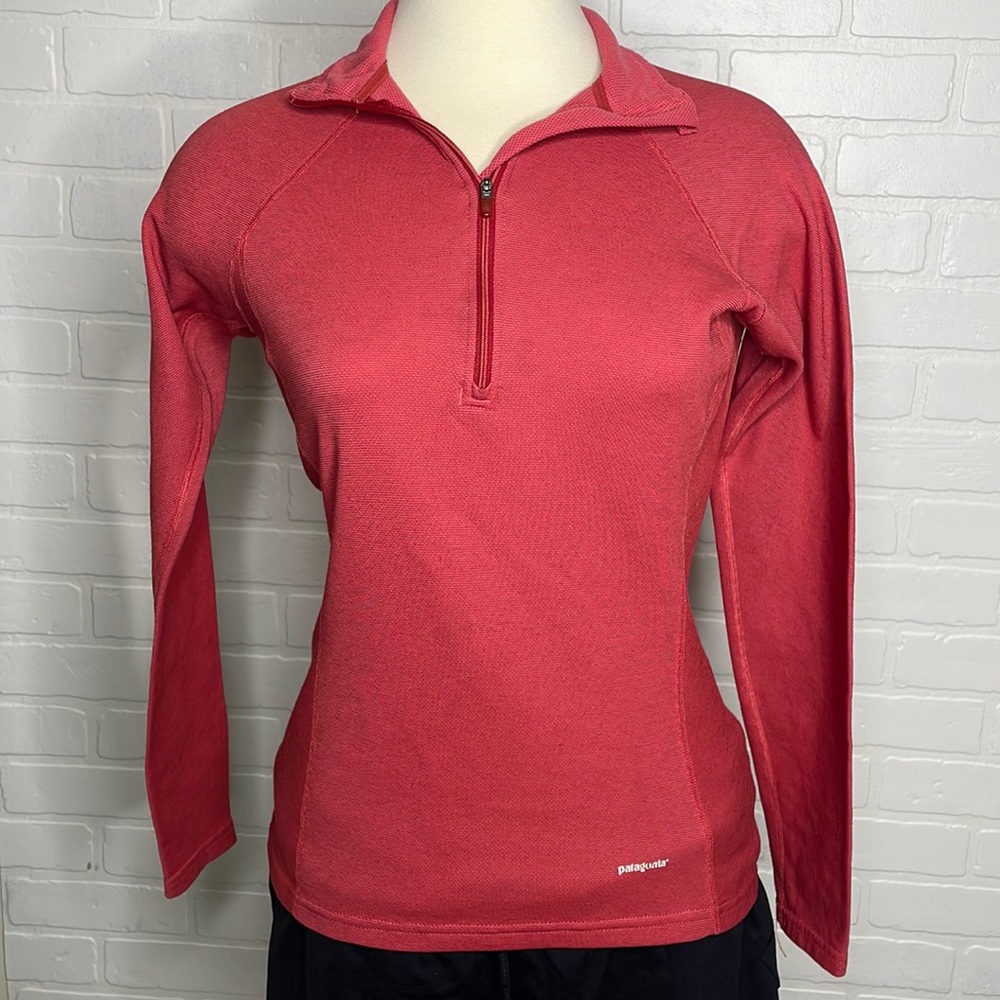 Coral 1/4 Zip Patagonia Pullover Size Small